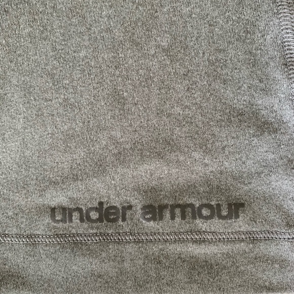 Under Armour tank - Picture 5 of 5
